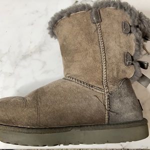 Grey furry Ugg’s